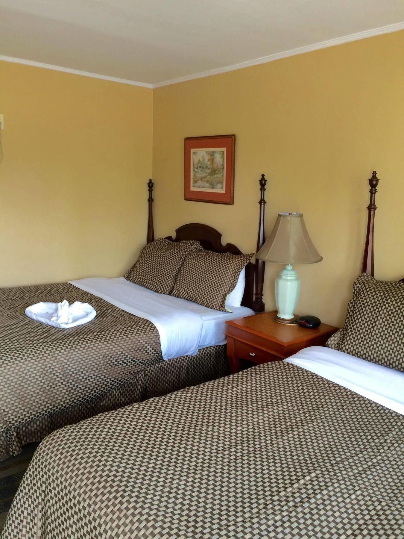 E-Lodge Near The Falls Niagara Falls Extérieur photo